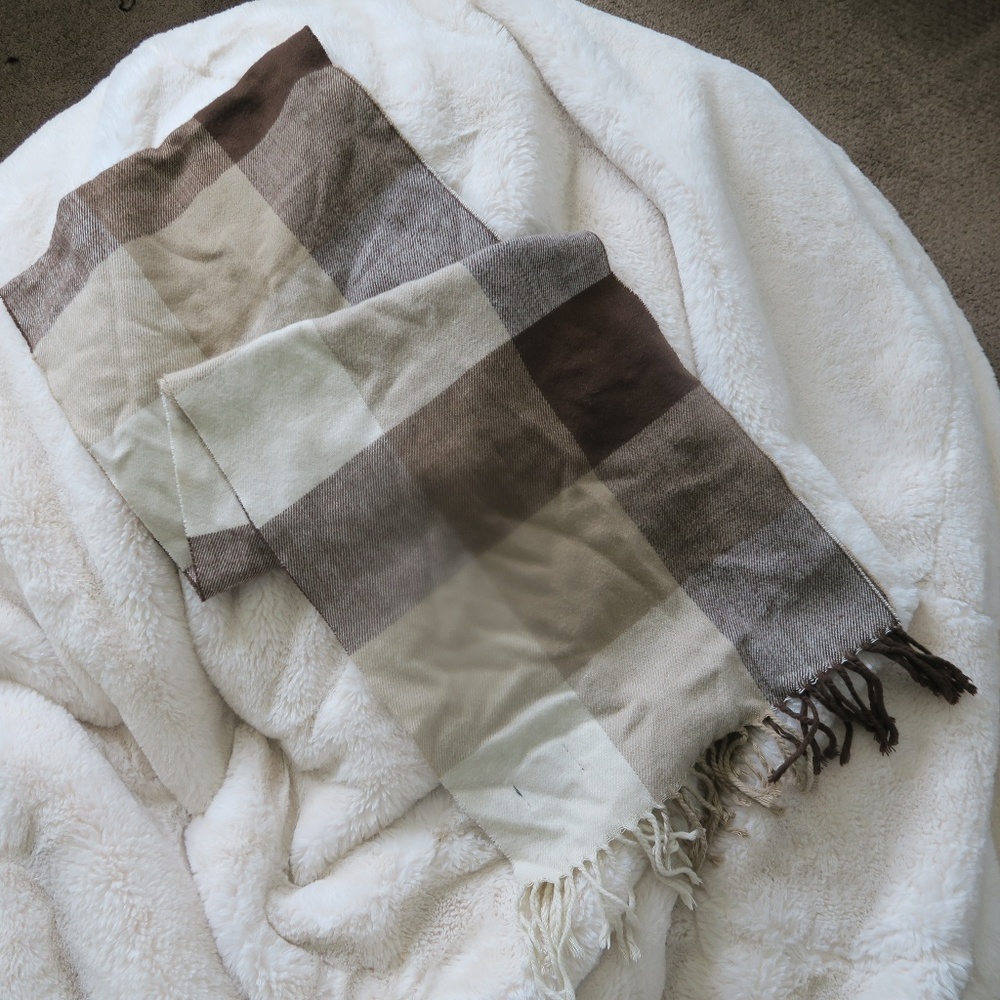 Scarf- Brown Cashmere Feel